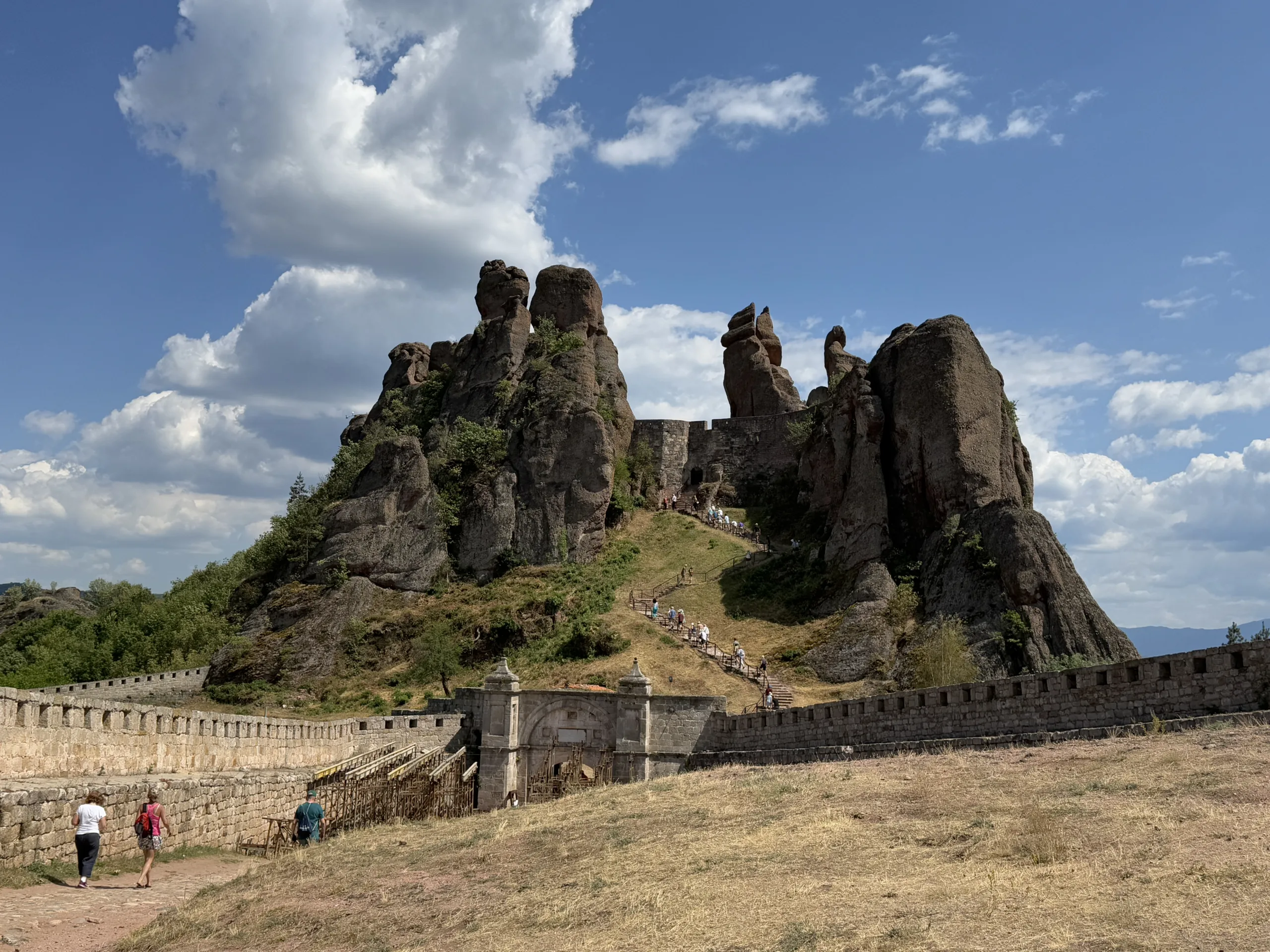 Fortaleza de Belogradchik. Crédito: Renata Telles