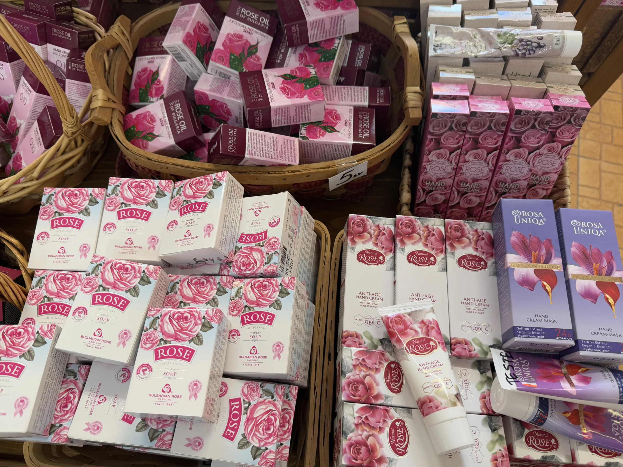 A Bulgária é uma das maiores produtoras de óleo essencial de rosa. Crédito: Renata Telles