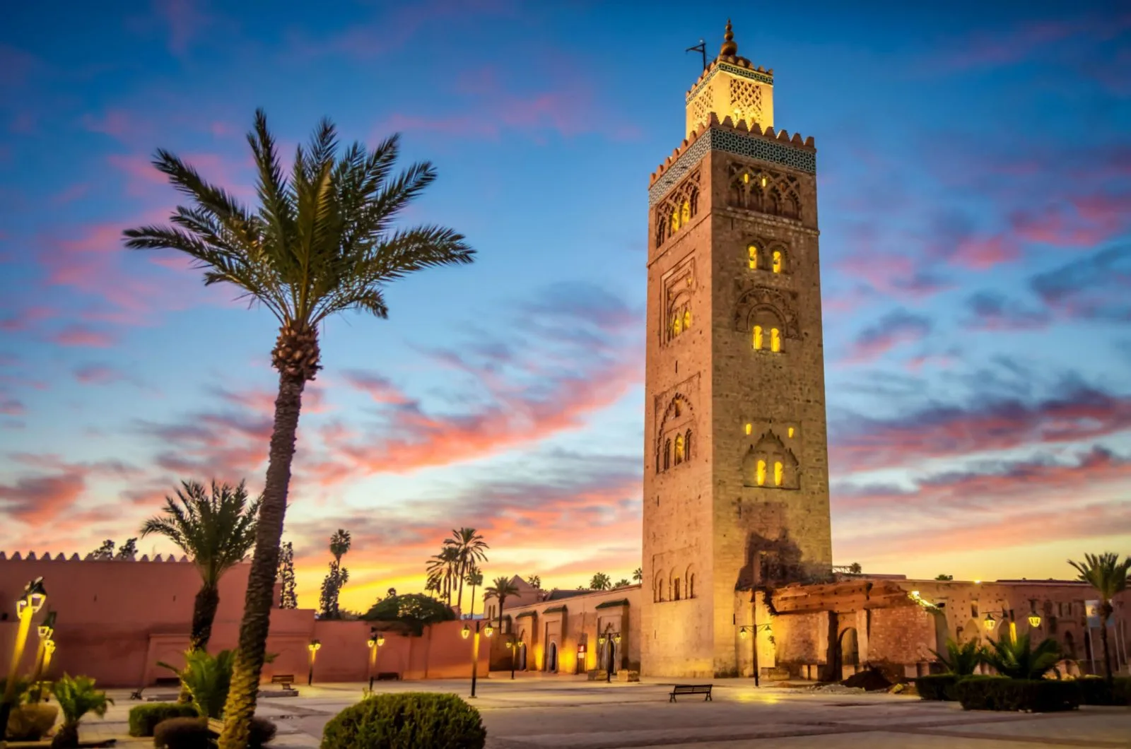 Promoção relâmpago: viaje para Espanha, Reino Unido e Marrocos por €14,99. Crédito: Canva